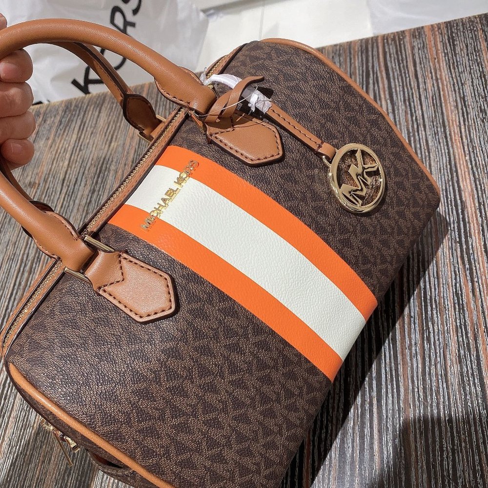 MK Bedford SM Duffle Satchel Crossbody  BrownMulti - Picture 2 of 6